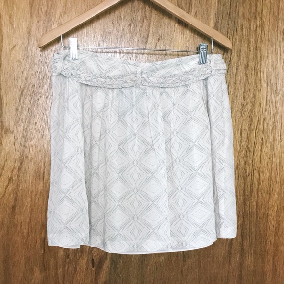 Club Monaco Ripley Skirt Off-White/Creme Sz 12 NWT - Picture 3 of 3